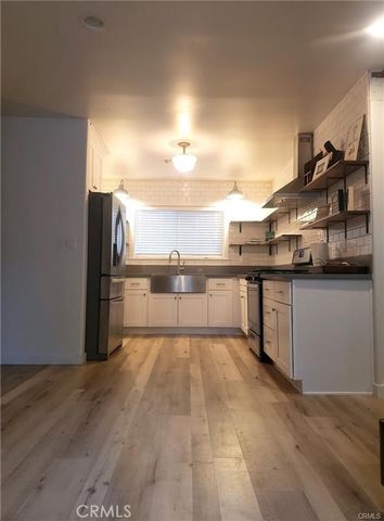 124 CEDAR Street, Pasadena, CA 91103