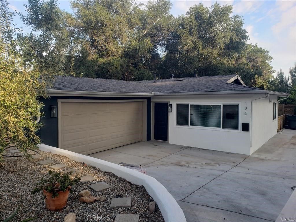 124 CEDAR Street, Pasadena, CA 91103