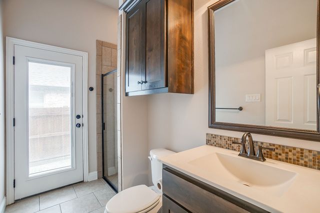 1216 Yosemite Way, Burleson, TX 76028