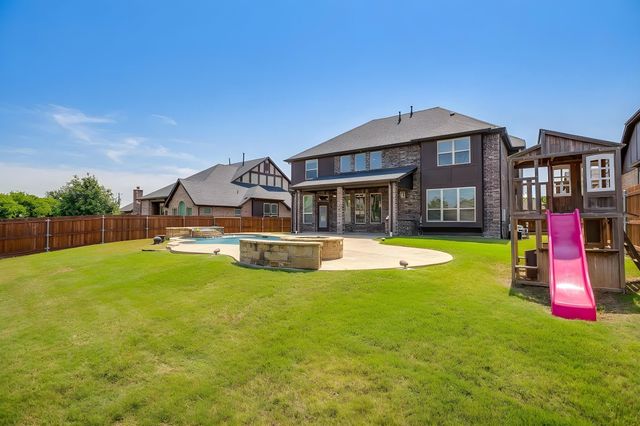 1216 Yosemite Way, Burleson, TX 76028