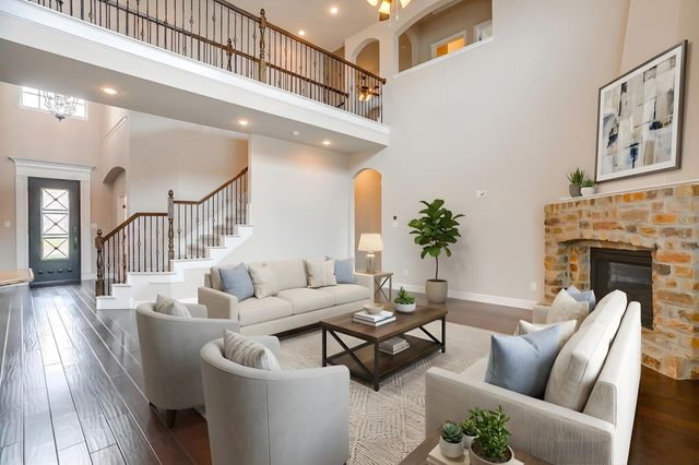 1216 Yosemite Way, Burleson, TX 76028