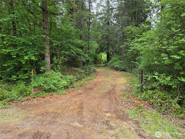 4120 107th Avenue SW, Olympia, WA 98512