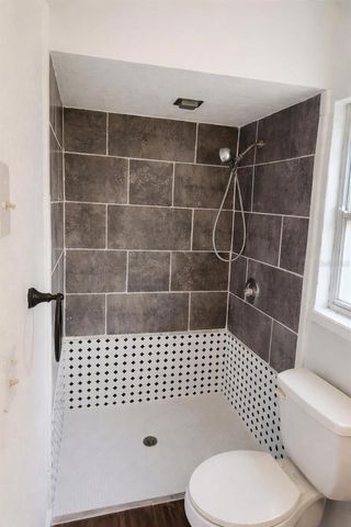 2421 ARCHER BOULEVARD, Orlando, FL 32833