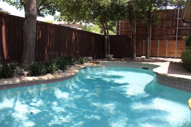 5709 Buffridge Trail, Dallas, TX 75252