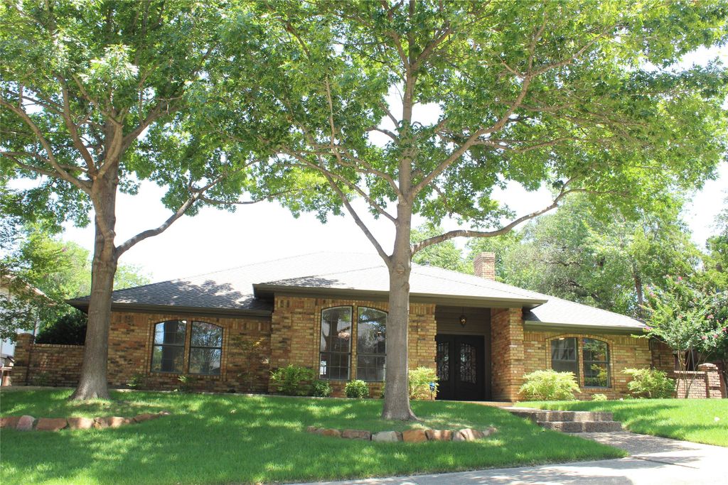 5709 Buffridge Trail, Dallas, TX 75252