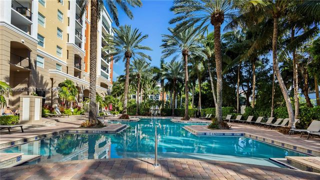 17150 N Bay Rd 2320, Sunny Isles Beach, FL 33160