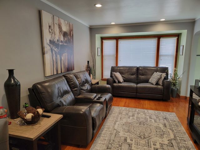 14529 S Emerald Avenue, Riverdale, IL 60827