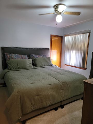 14529 S Emerald Avenue, Riverdale, IL 60827