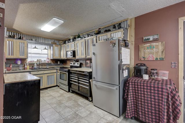 235 Timber Lane, Carl Junction, MO 64834