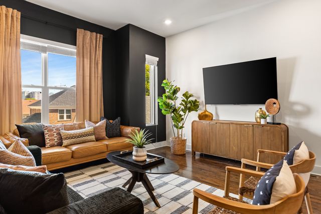 2001 Convent Pl Apt 6, Nashville, TN 37212