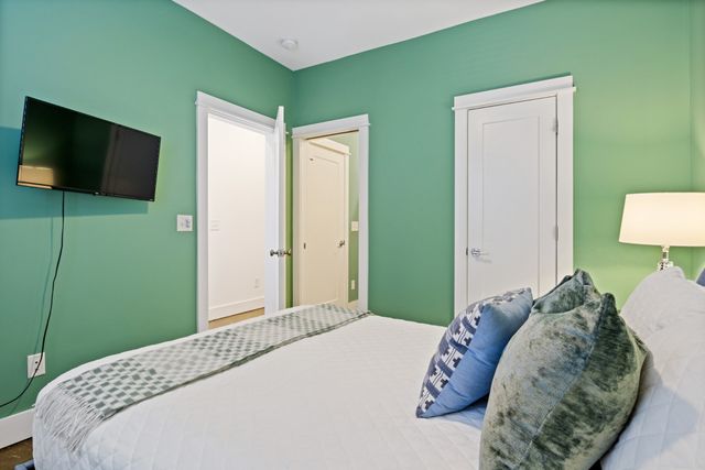 2001 Convent Pl Apt 6, Nashville, TN 37212