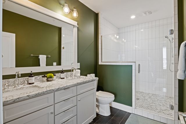 2001 Convent Pl Apt 6, Nashville, TN 37212