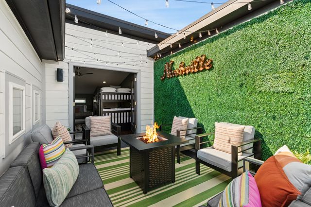 2001 Convent Pl Apt 6, Nashville, TN 37212