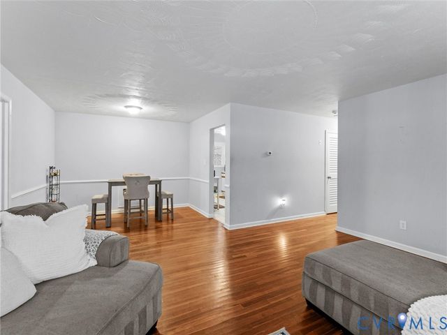 3025 Glenan Dr, Richmond, VA 23234