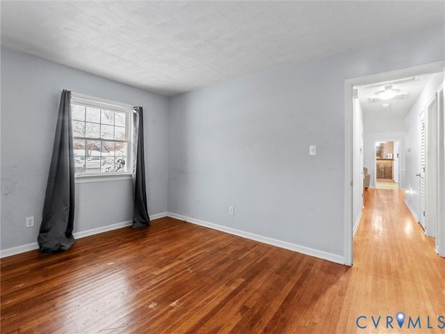 3025 Glenan Dr, Richmond, VA 23234