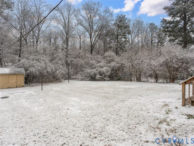 3025 Glenan Dr, Richmond, VA 23234