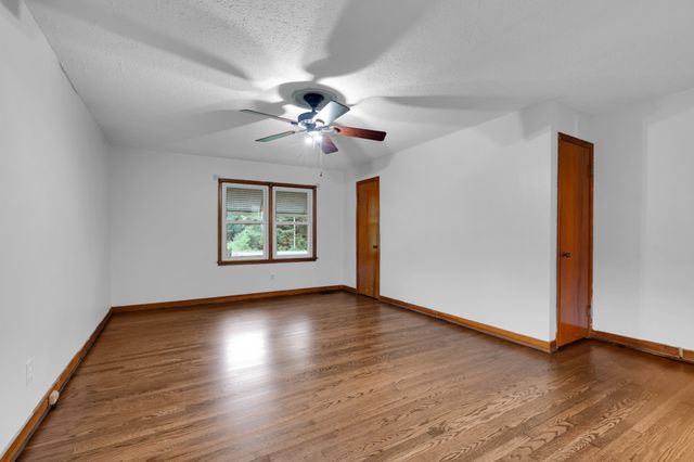 4237 Old Alto Hwy, Decherd, TN 37324