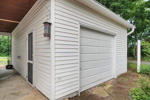 4237 Old Alto Hwy, Decherd, TN 37324