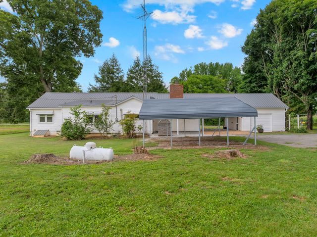 4237 Old Alto Hwy, Decherd, TN 37324