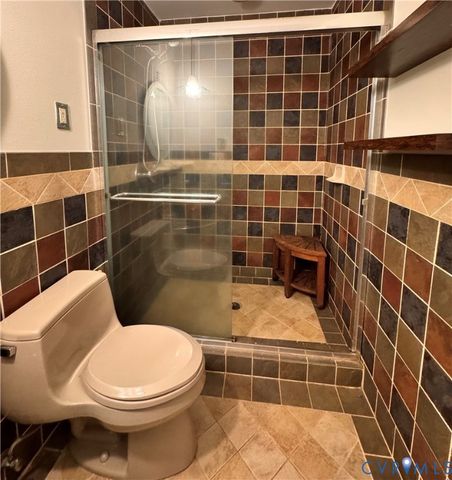 259 Echo Meadows Rd, Goochland, VA 23146