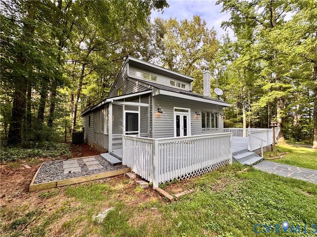 259 Echo Meadows Rd, Goochland, VA 23146
