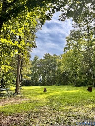 259 Echo Meadows Rd, Goochland, VA 23146
