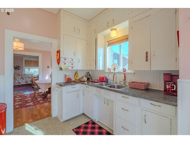 336 Nw 17TH Ave, Camas, WA 98607