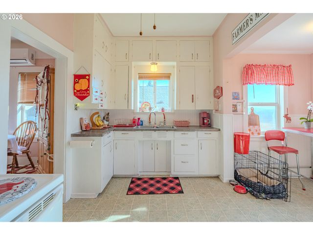 336 Nw 17TH Ave, Camas, WA 98607