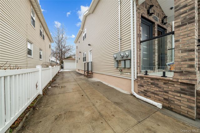 24533 147th Road 1, Rosedale, NY 11422