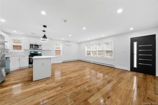 24533 147th Road 1, Rosedale, NY 11422