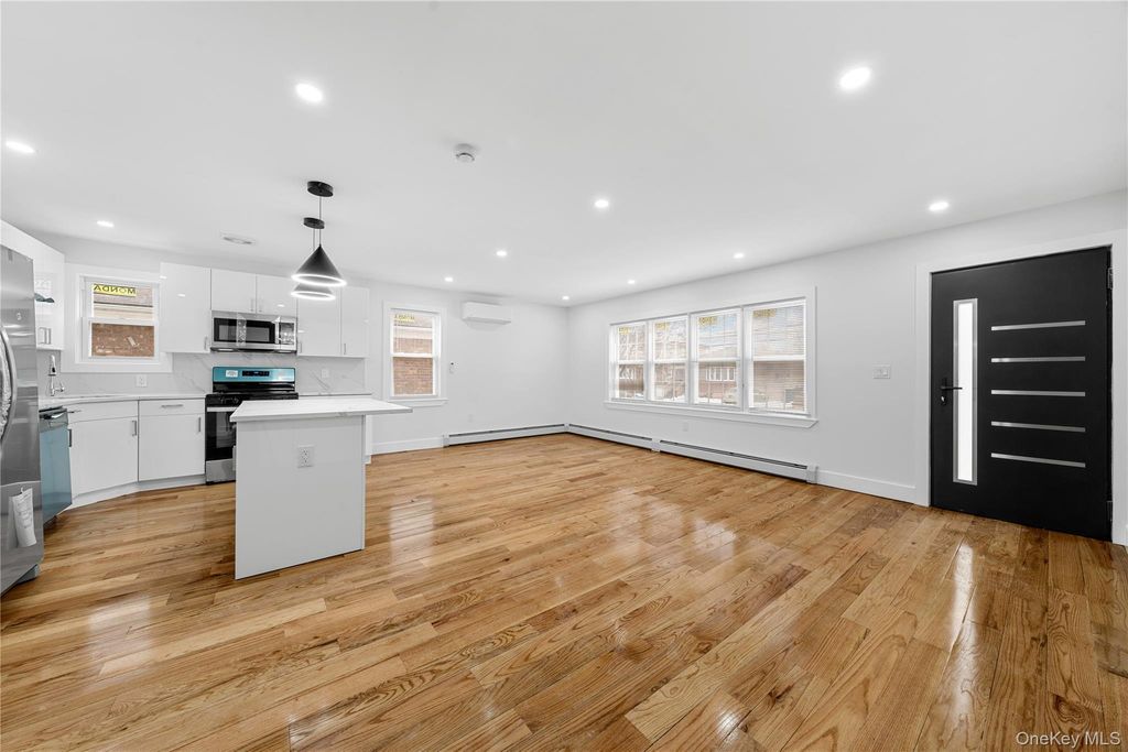 24533 147th Road 1, Rosedale, NY 11422