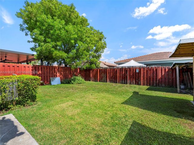 12321 SW 214th Ter, Miami, FL 33177