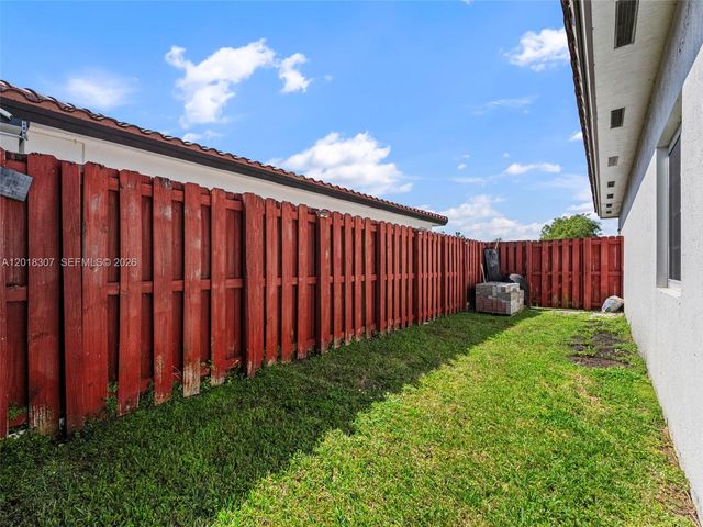 12321 SW 214th Ter, Miami, FL 33177