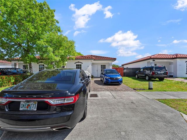12321 SW 214th Ter, Miami, FL 33177