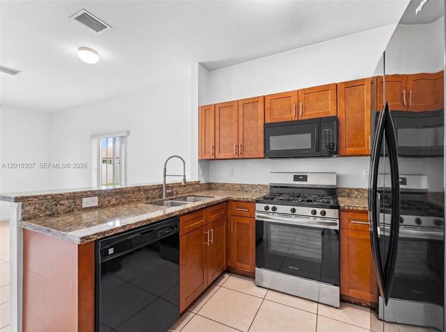 12321 SW 214th Ter, Miami, FL 33177