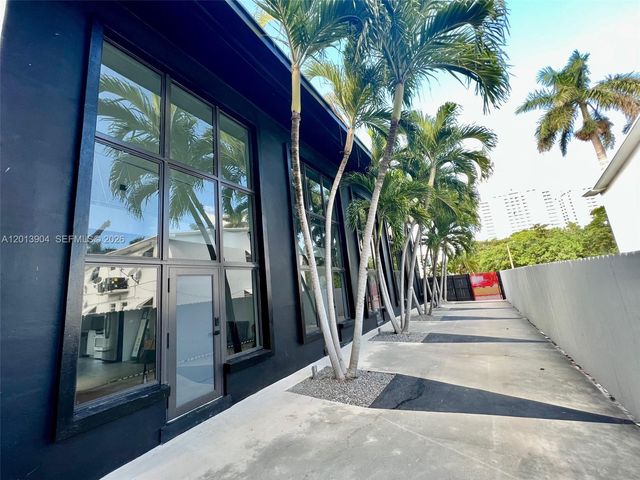 1040 NE 78th St Rd 1, Miami, FL 33138