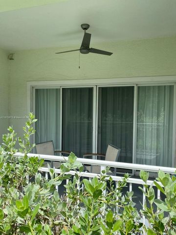 5300 NW 87th Ave 703, Doral, FL 33178