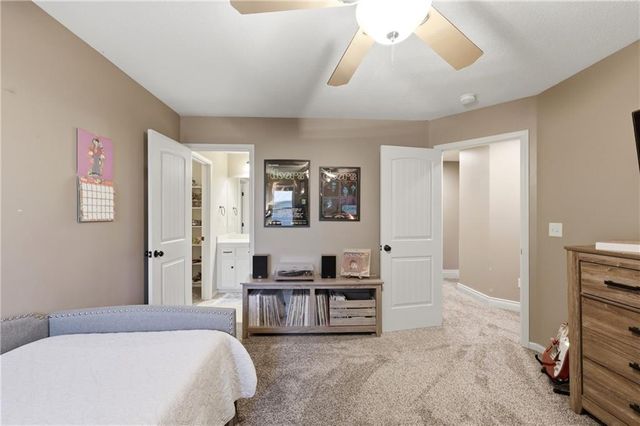 1413 NE Kenwood Circle, Lee's Summit, MO 64064