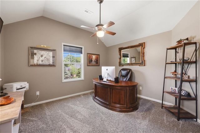 1413 NE Kenwood Circle, Lee's Summit, MO 64064