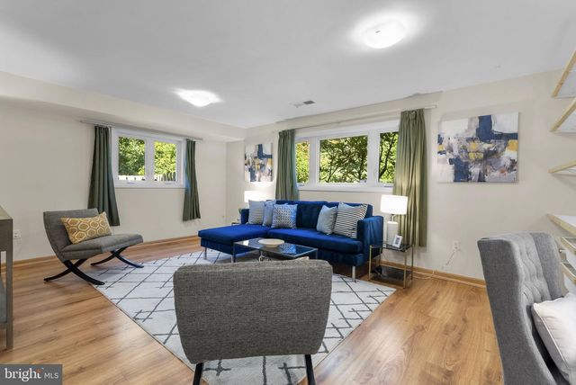8810 SPRING VALLEY RD, Chevy Chase, MD 20815
