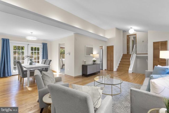 8810 SPRING VALLEY RD, Chevy Chase, MD 20815