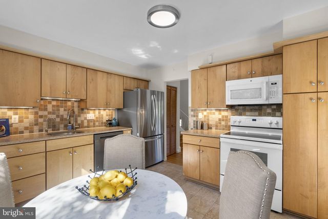 8810 SPRING VALLEY RD, Chevy Chase, MD 20815