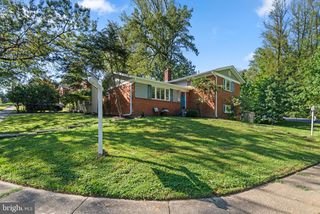 8810 SPRING VALLEY RD, Chevy Chase, MD 20815