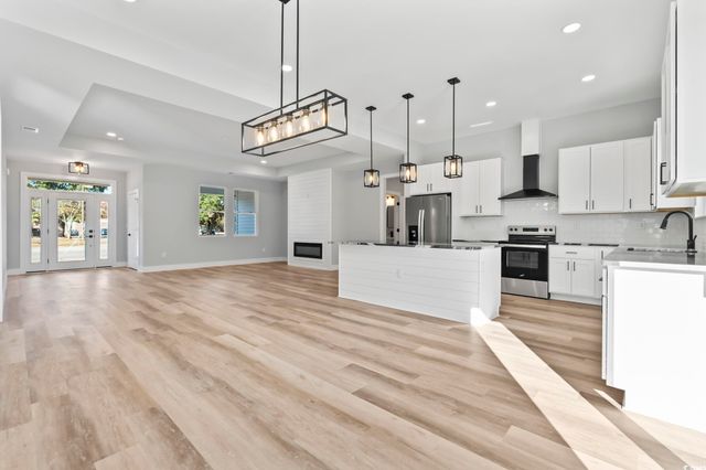 3301 Fourth Ave., Conway, SC 29527