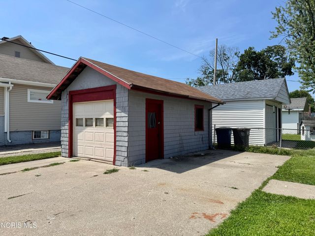 4203 Berwick Avenue, Toledo, OH 43612