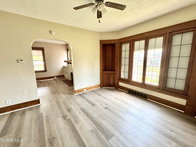 4203 Berwick Avenue, Toledo, OH 43612