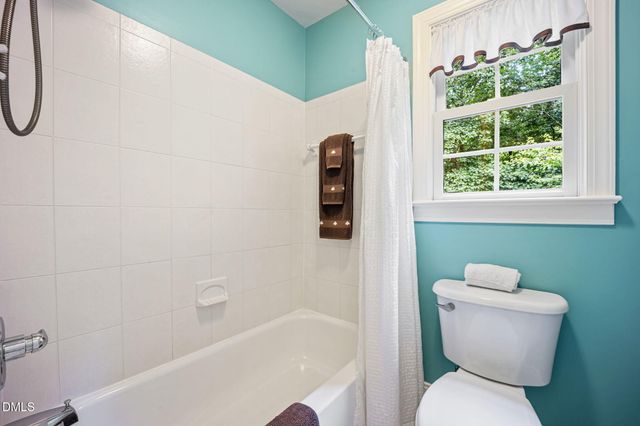 317 Sunset Grove Drive, Holly Springs, NC 27540
