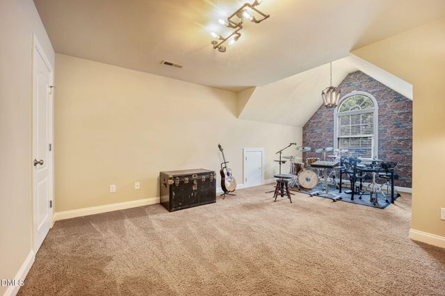 317 Sunset Grove Drive, Holly Springs, NC 27540