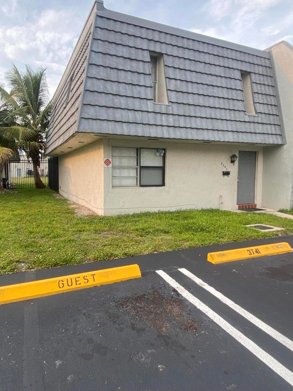 3741 NW 20th Street 506, Lauderdale Lakes, FL 33311