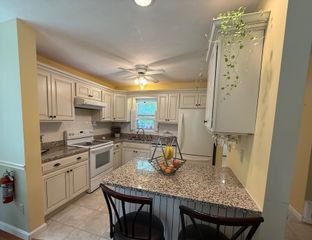 107 Saybrook Road, Essex Junction, VT 05452